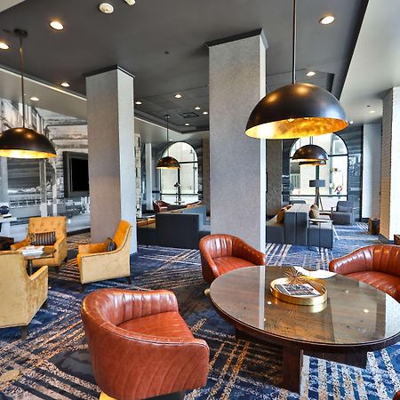 Hilton Garden Inn Savannah Historic District Экстерьер фото