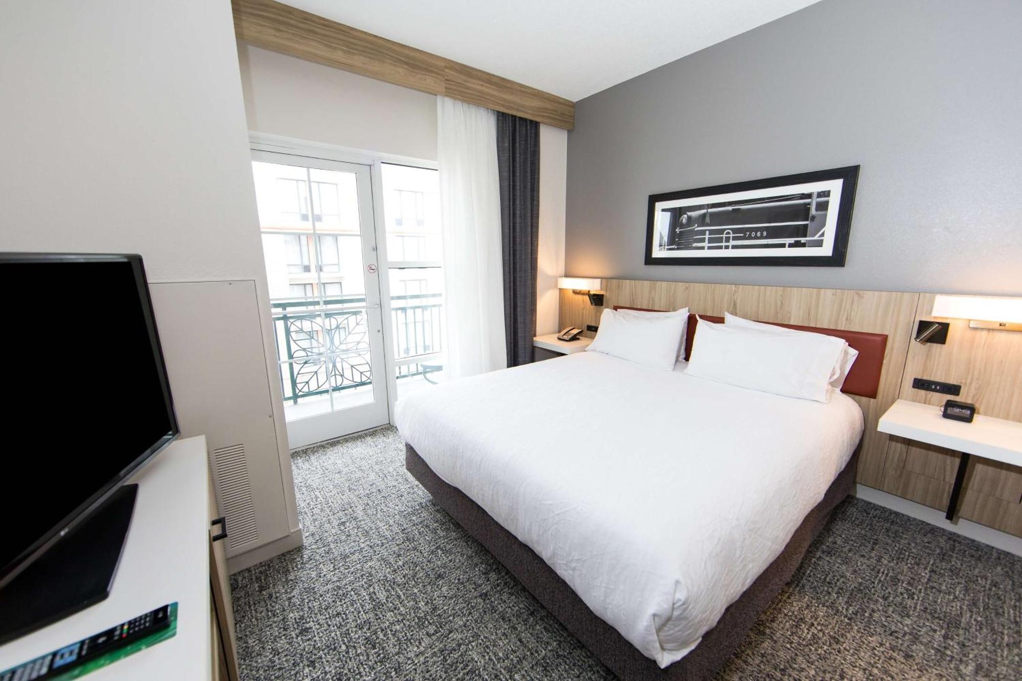 Hilton Garden Inn Savannah Historic District Экстерьер фото