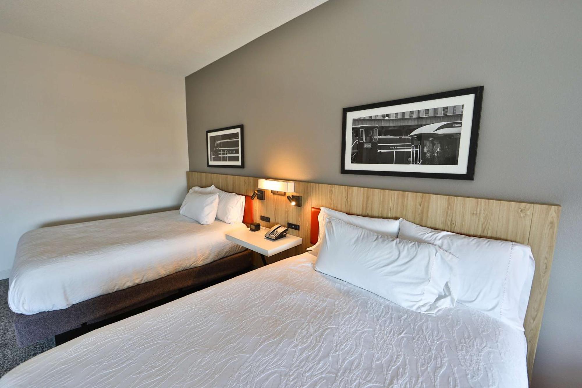Hilton Garden Inn Savannah Historic District Экстерьер фото
