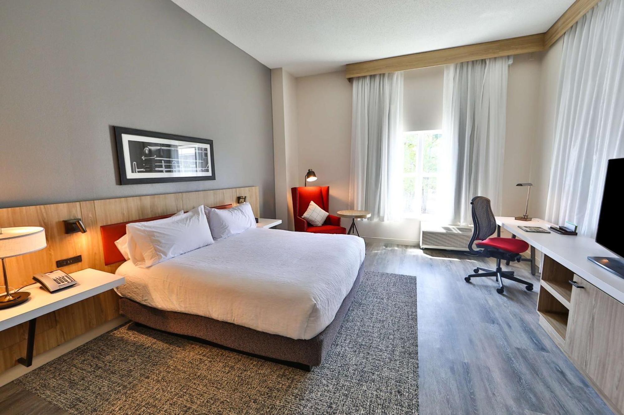 Hilton Garden Inn Savannah Historic District Экстерьер фото