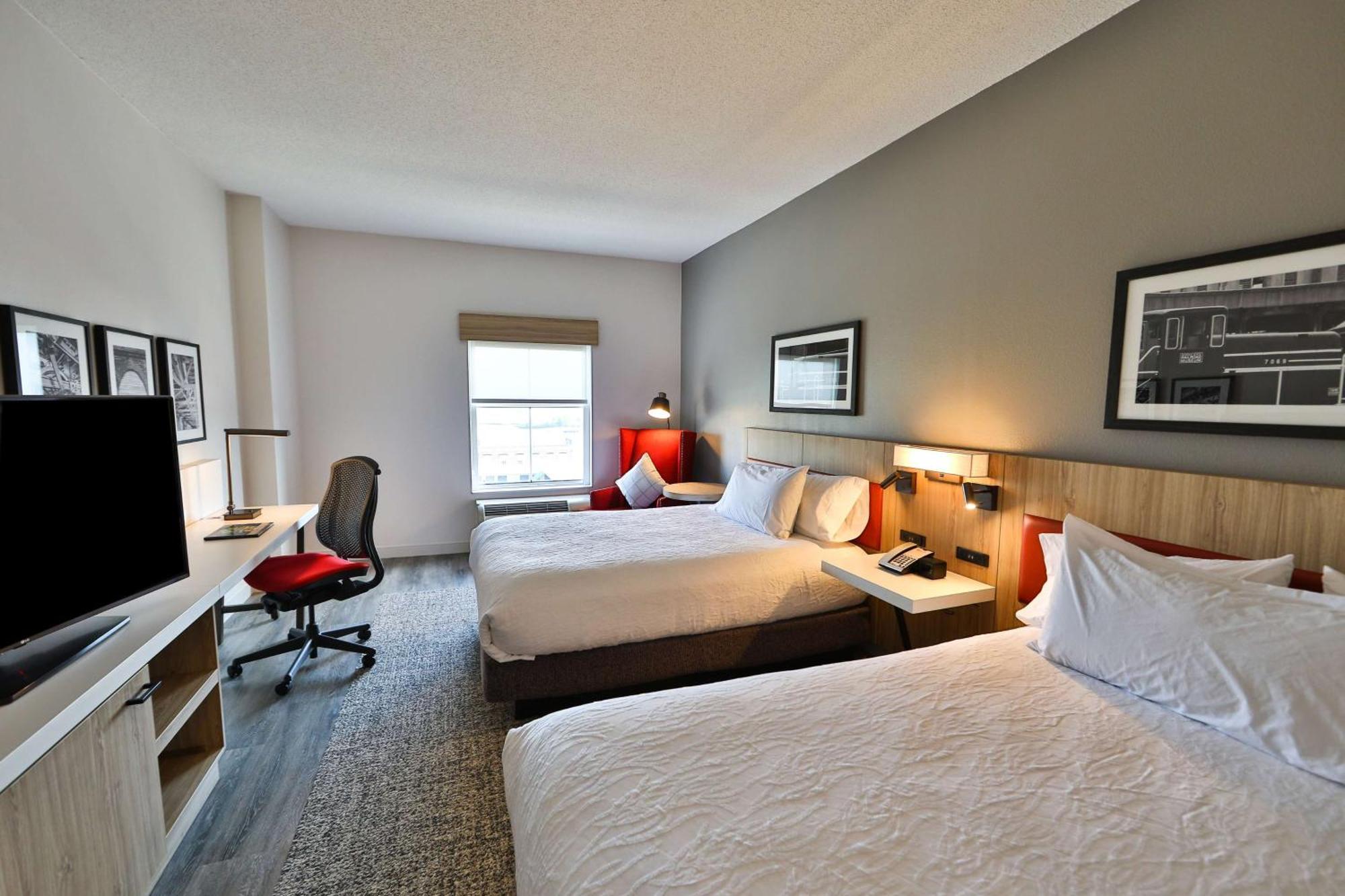 Hilton Garden Inn Savannah Historic District Экстерьер фото